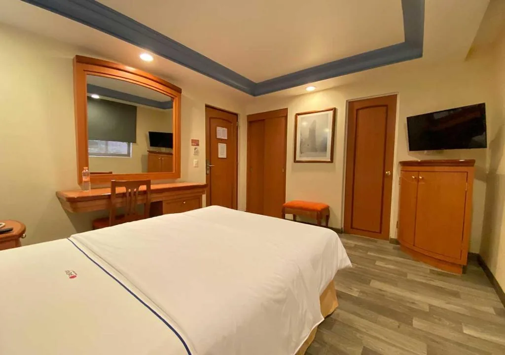 Hotel San Diego — photo 10